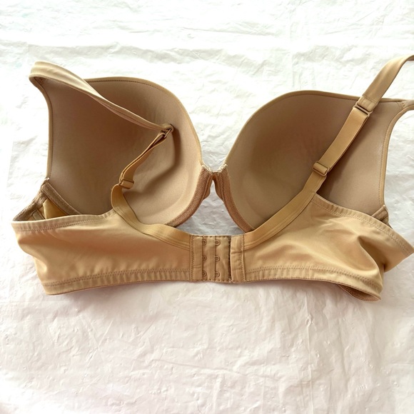 NWOT Cacique tan nude Smooth Boost Plunge Seamless Bra SZ 42C - Picture 6 of 13